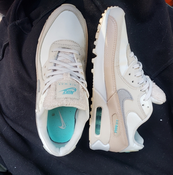 Nike Air Max - Picture 4 of 6